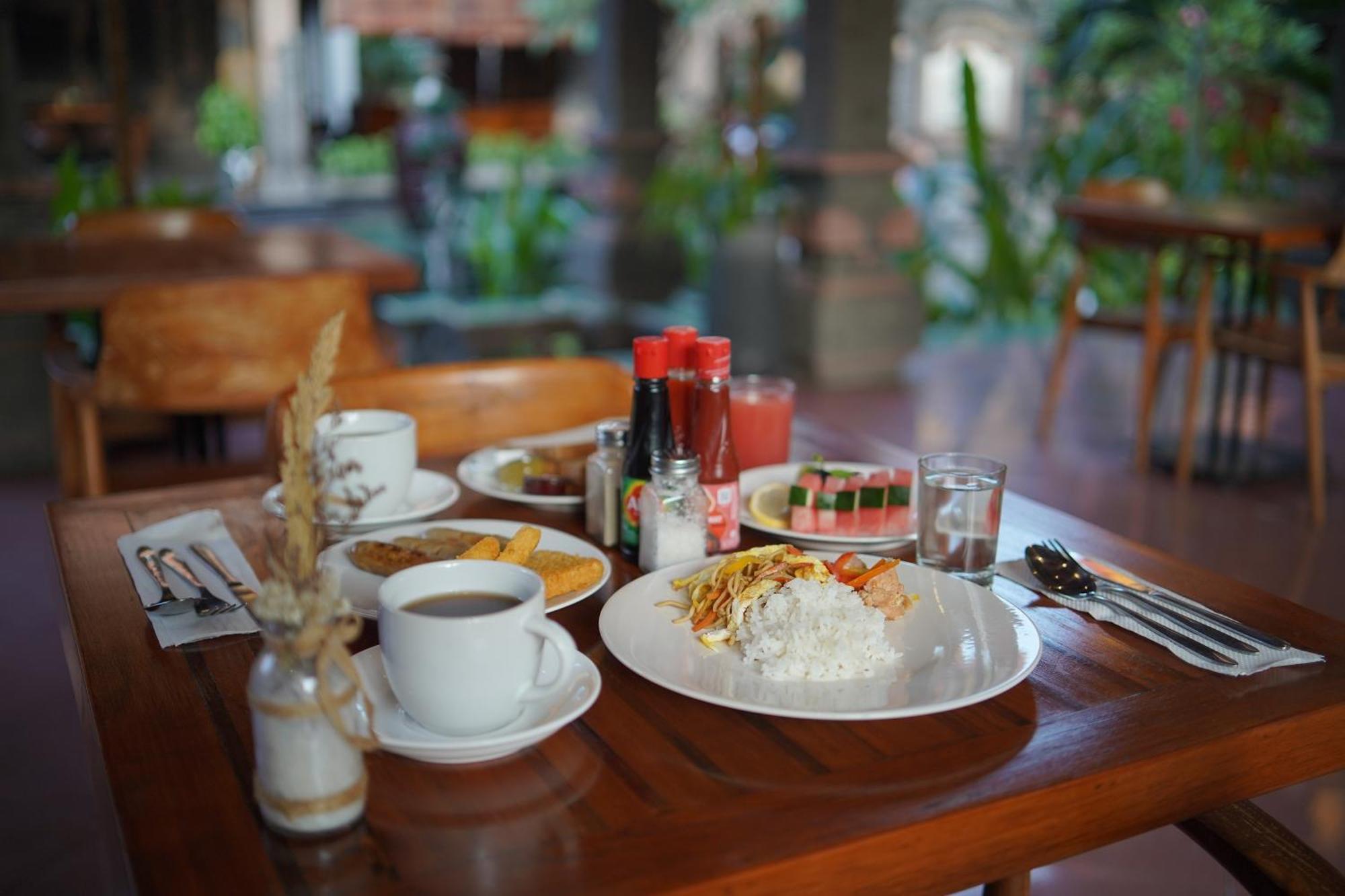 Suka Beach Inn Kuta Lombok Exterior foto